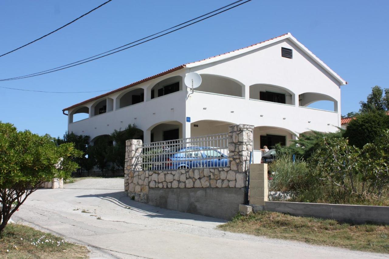 Apartments For Families With Children Lopar, Rab - 10402 Kültér fotó